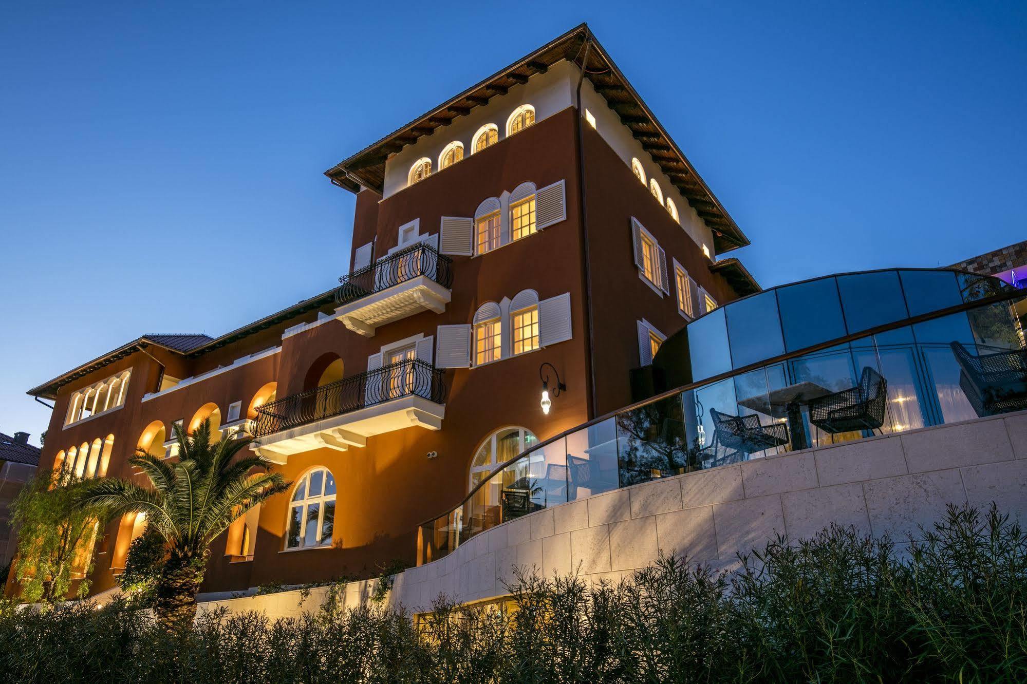 Boutique Alhambra