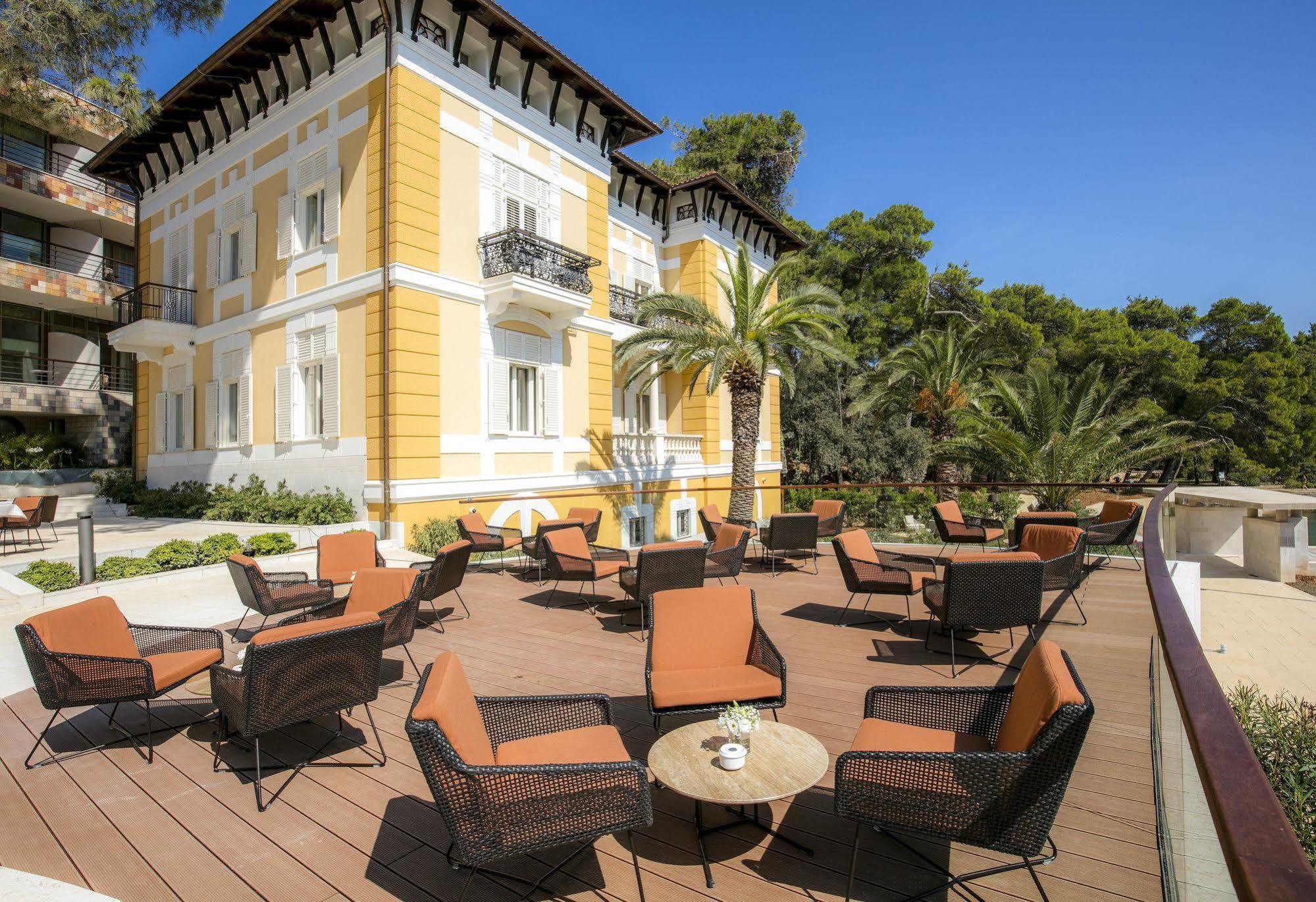 Boutique Alhambra Hotel 5*